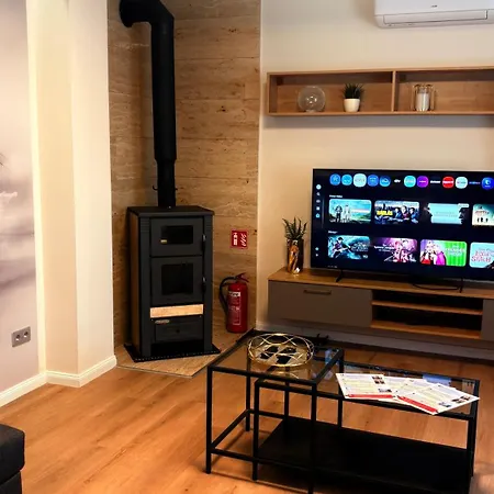 شقة Castello Rosso Pilisvörösvár